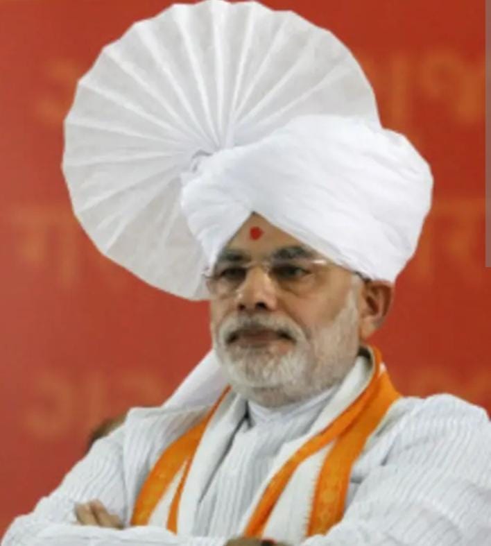नरेंद्र मोदी: मुख्यमंत्री भी और प्रधानमंत्री भी